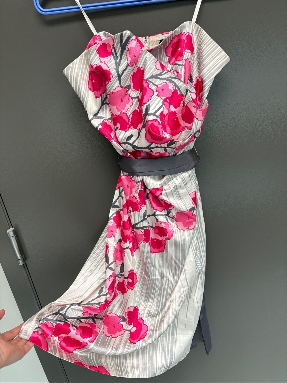 le chateau Y2K Sakura strapless Mini Dress
